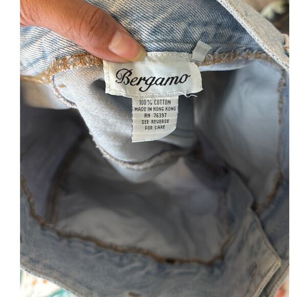 Vintage 80s 90s Bergamo Cuffed Jean Shorts super high waisted light wash size 27 - Picture 4 of 7